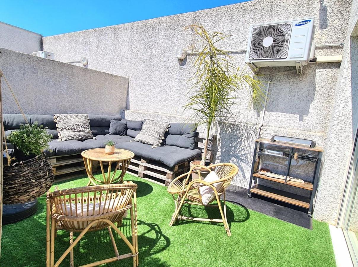 Appartcosy Emplacement Ideal Avec Terrasse & Parking Prive Nîmes Exterior foto